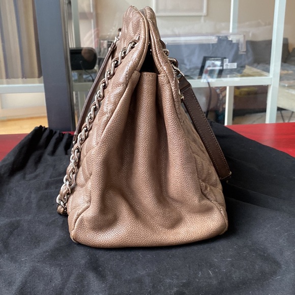 Chanel bag - Picture 8 of 11